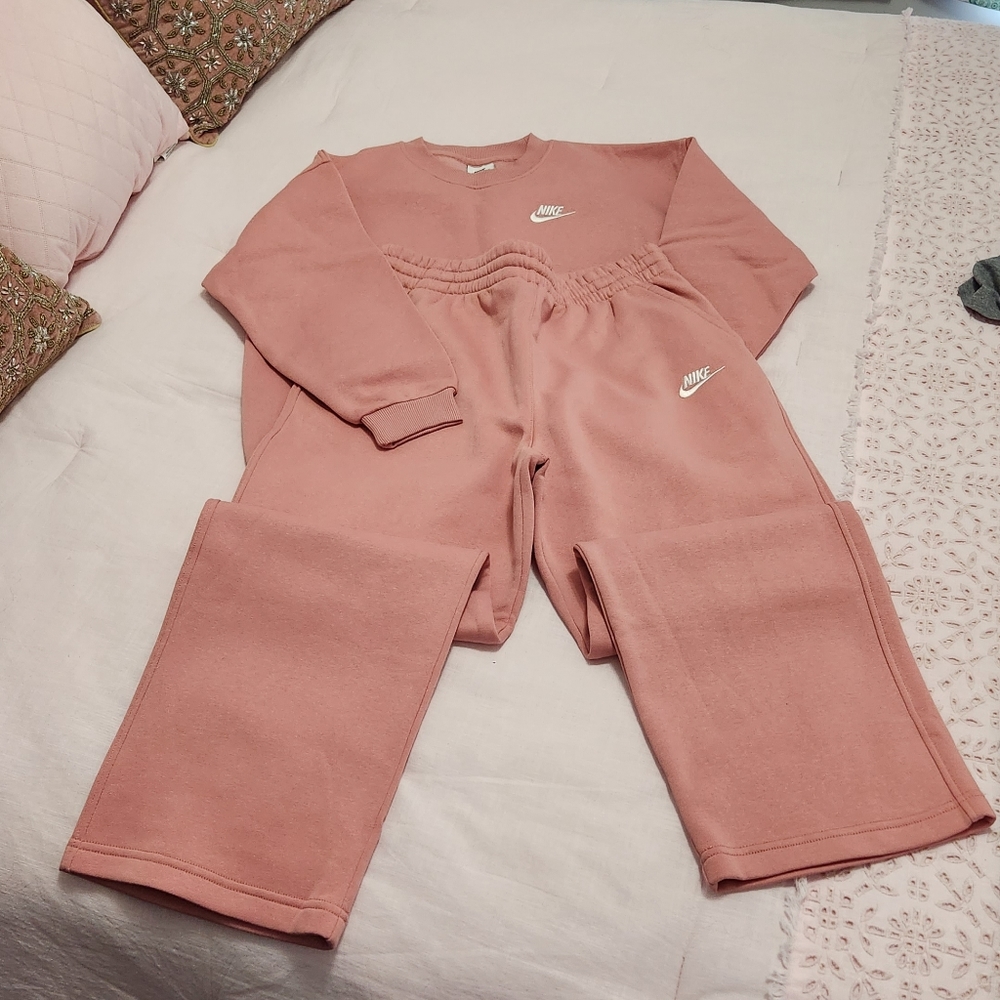 ** SOLD ** Nike Sweats